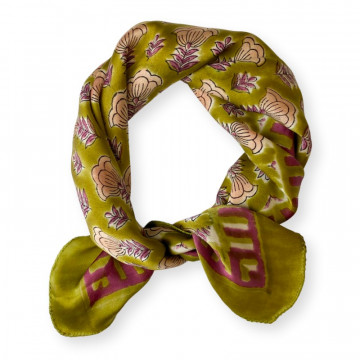 Foulard en soie Manika...