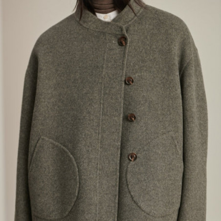 Manteau, Soeur