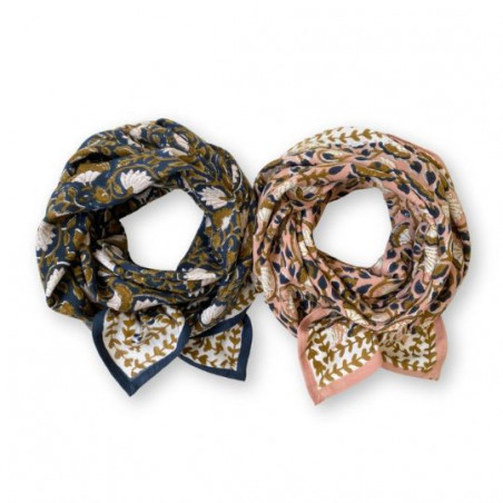 Foulard, APACHES