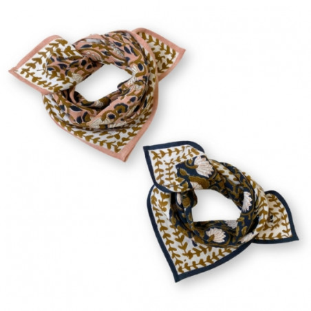 Foulard, APACHES