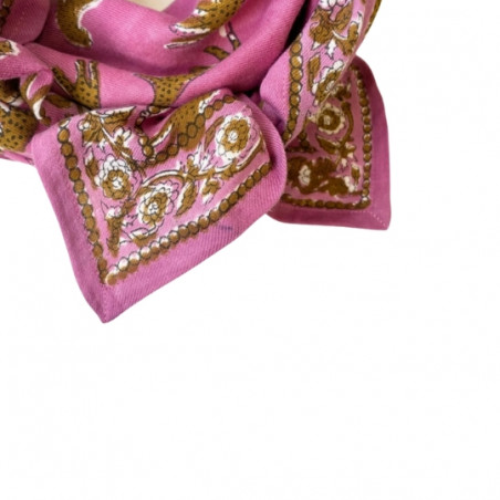 Foulard, APACHES