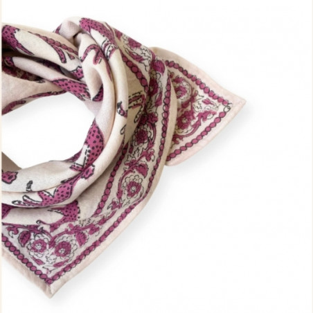 Foulard, APACHES