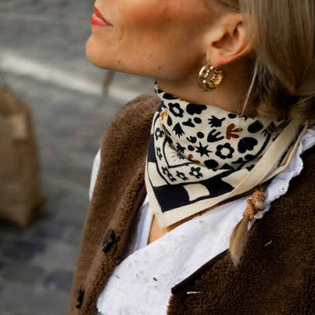 Foulard, Love explorers