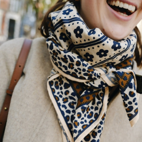 Foulard, Love explorers