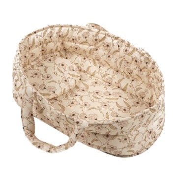 Couffin poupée et oreiller...