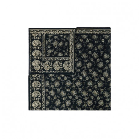 Foulard, Soeur