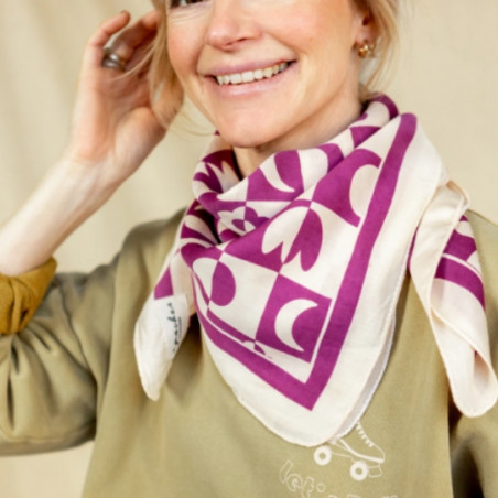 Foulard, APACHES