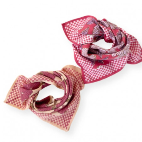 Foulard, APACHES