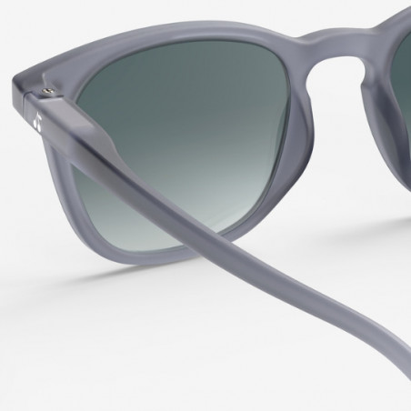 Lunettes de soleil, Izipizi