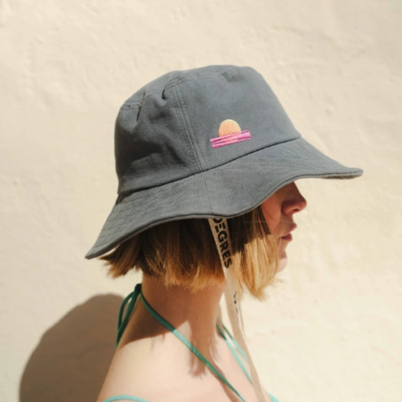 Chapeau, 23 degres