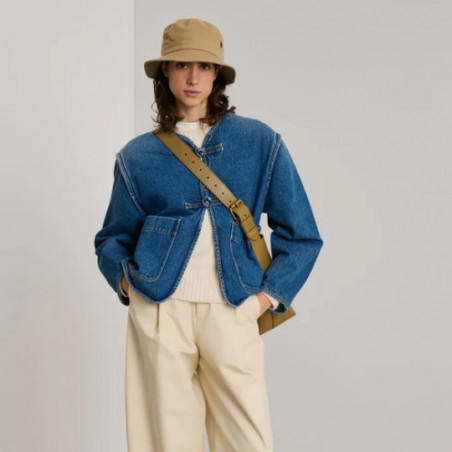 Veste, Soeur