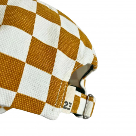 Casquette, 23 degres