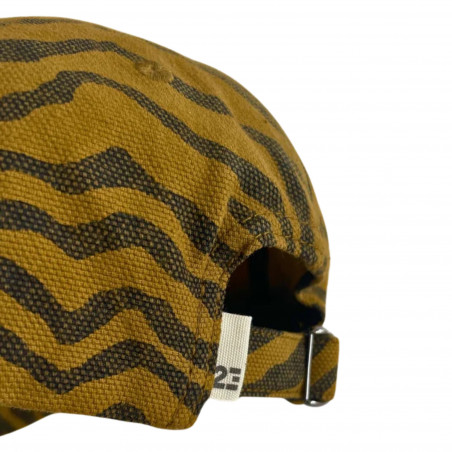 Casquette, 23 degres