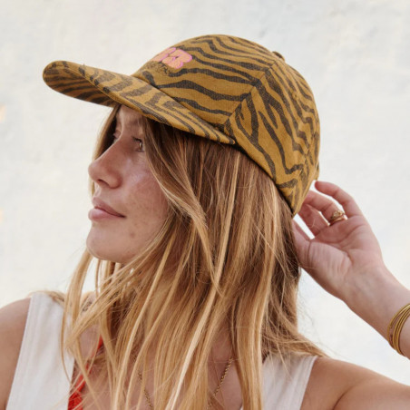 Casquette, 23 degres