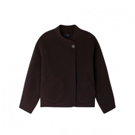 Manteau, Soeur
