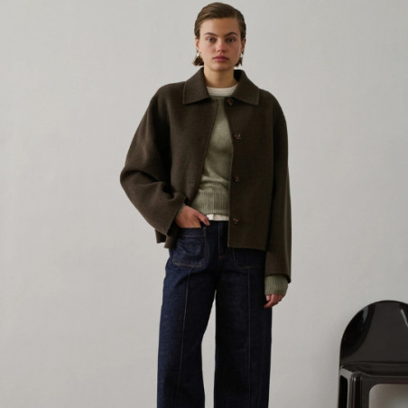 Manteau, Soeur