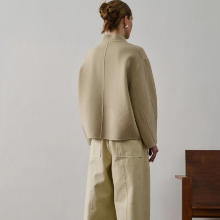 Manteau, Soeur