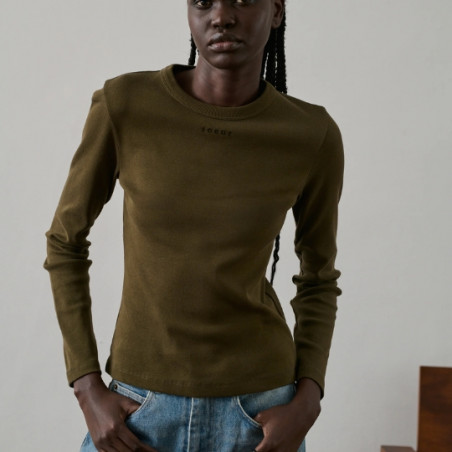 T-shirt, Soeur