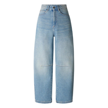 Soeur : Jean boyfriend...