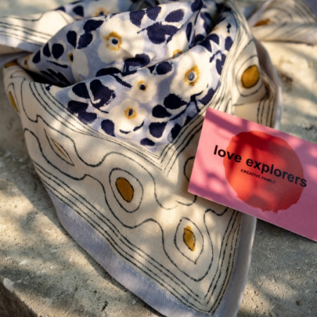 Foulard, Love explorers