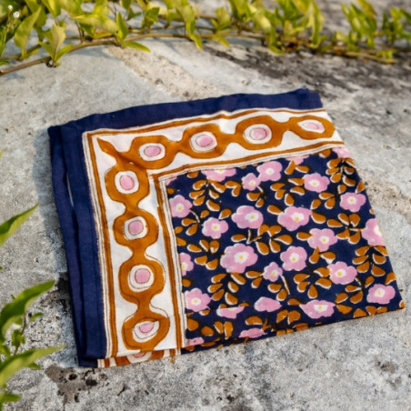 Foulard, Love explorers