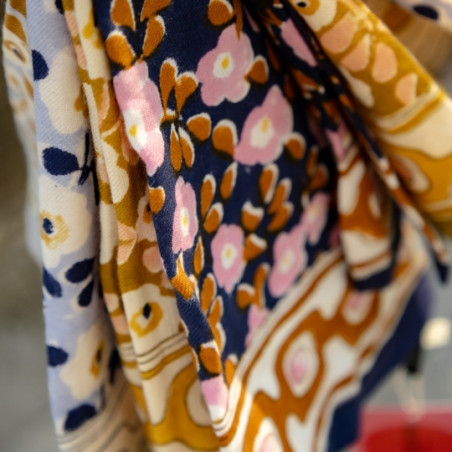 Foulard, Love explorers