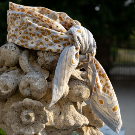 Foulard, Love explorers