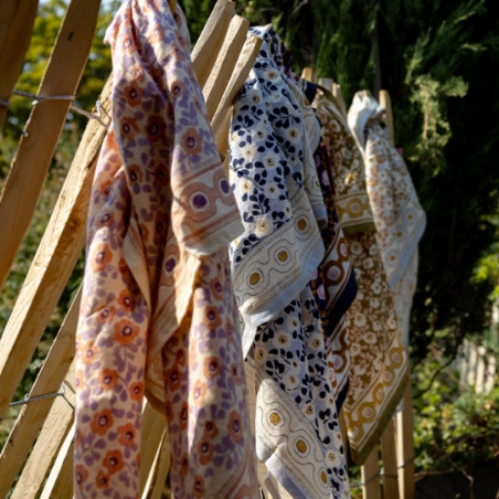Foulard, Love explorers