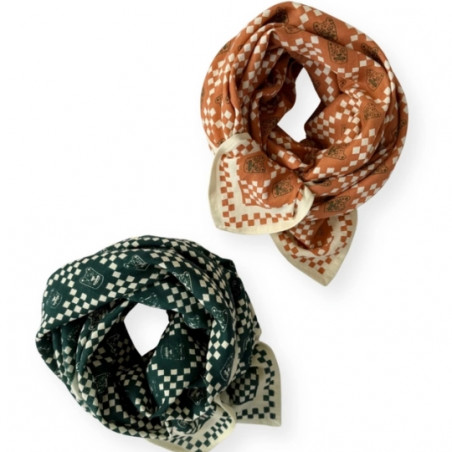 Foulard, APACHES