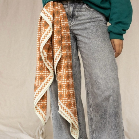 Foulard, APACHES
