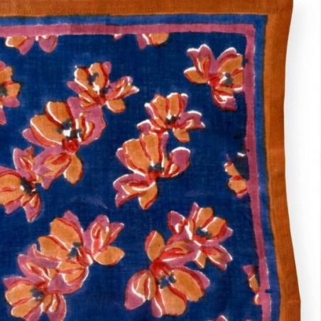 Foulard, APACHES
