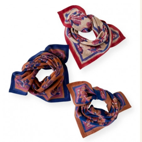 Foulard, APACHES