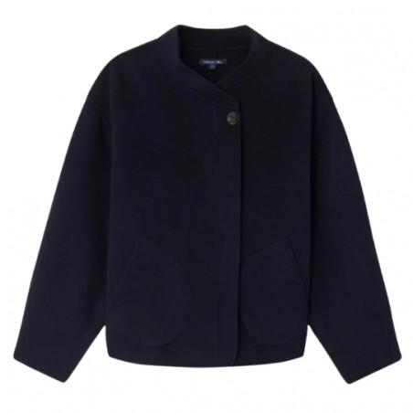 Manteau, Soeur