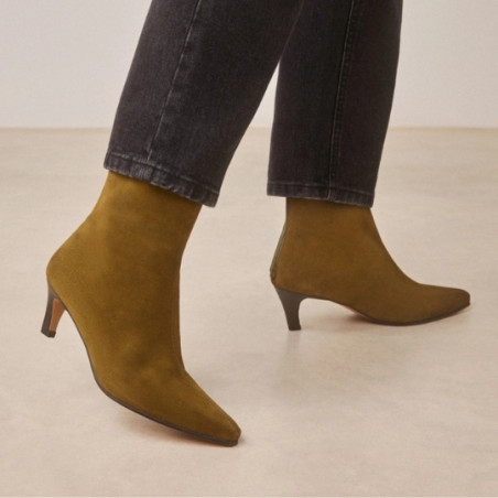 Boots, RIVECOUR