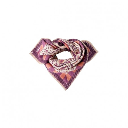Foulard, APACHES