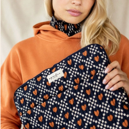 Pochette, APACHES Pochette, APACHES