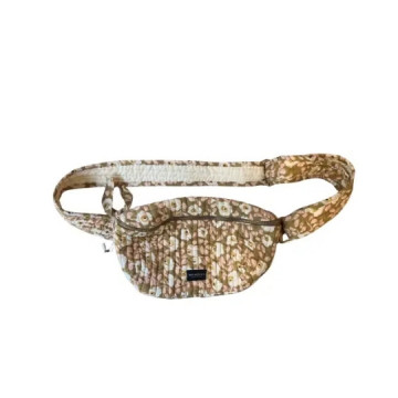 Love Explorers : Banana bag...