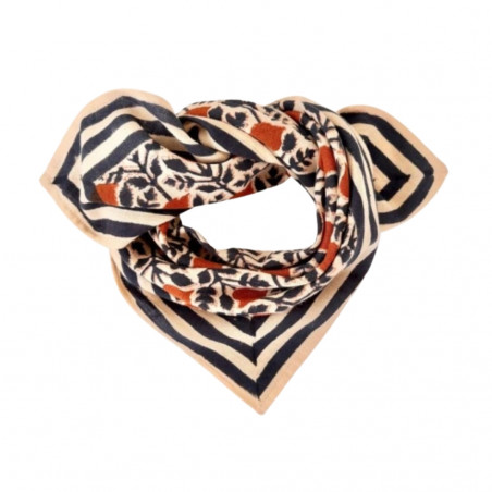 Foulard, APACHES