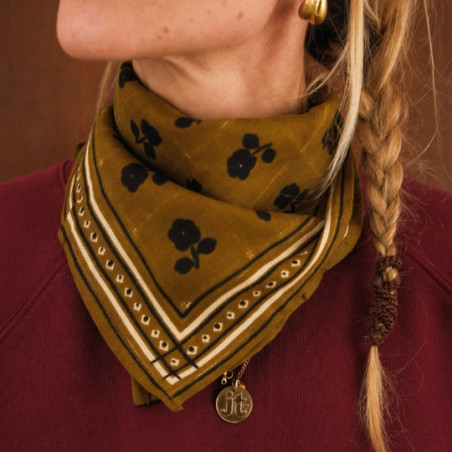 Foulard, Love explorers