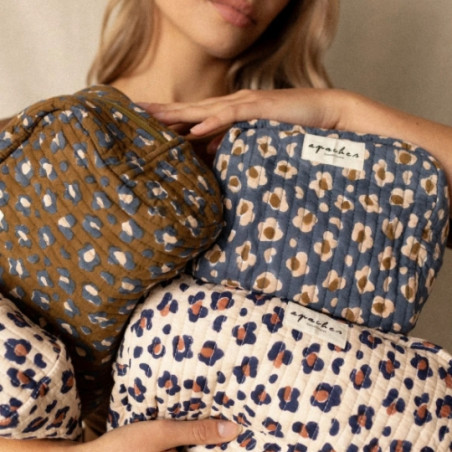 Trousse de maquillage, APACHES