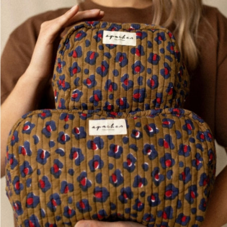 Trousse de maquillage, APACHES