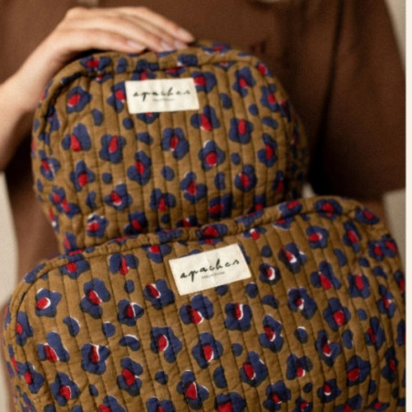 Trousse de maquillage, APACHES