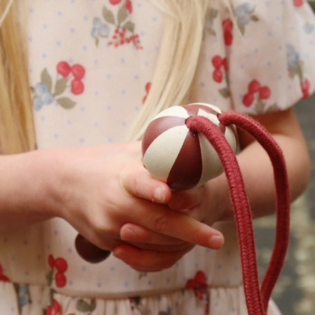 Corde à sauter, KONGES SLOJD APS