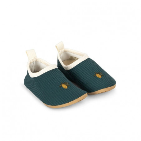 Chaussures d'eau, KONGES SLOJD APS