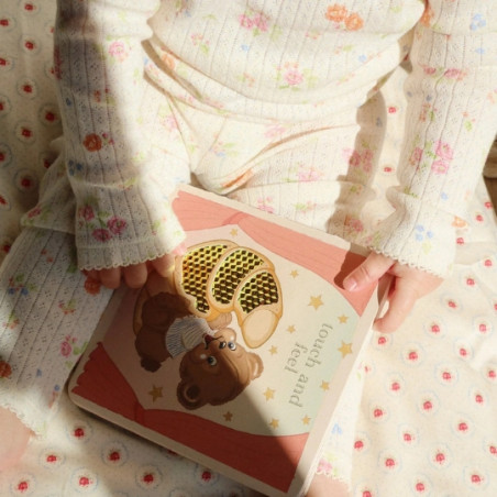 Livre, KONGES SLOJD APS