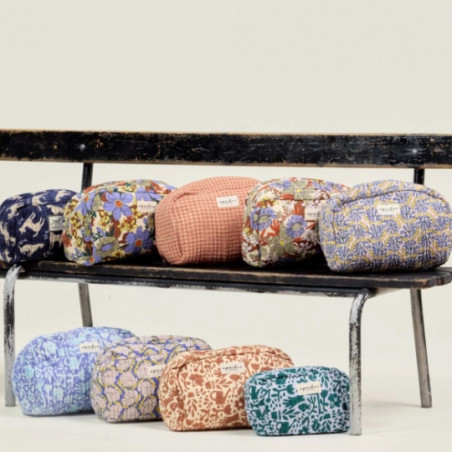 Trousse de maquillage, APACHES