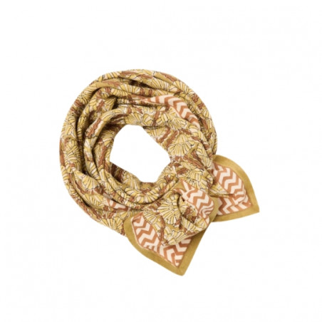 Foulard, APACHES