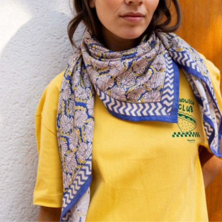 Foulard, APACHES