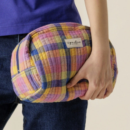 Trousse de toilette, APACHES