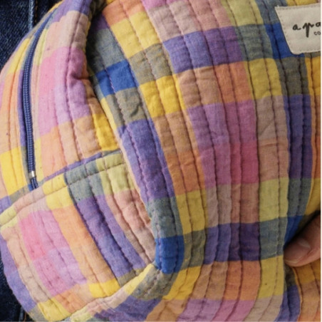 Trousse de toilette, APACHES